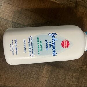 Soothing Aloe & Vitamin E Body Powder